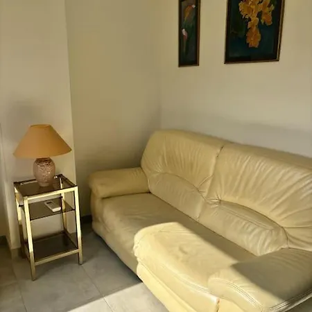 Apartment T3 Renove Proche Mer, Aeroport Et Gare !