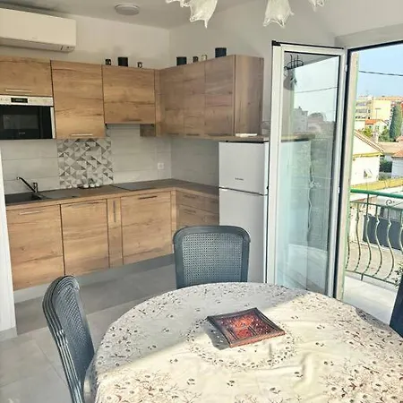 T3 Renove Proche Mer, Aeroport Et Gare ! Apartment